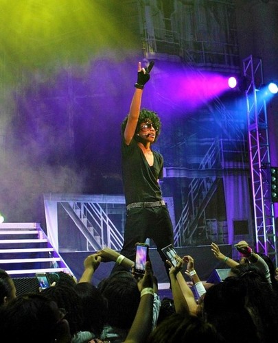  O Princeton 你 rock the stage babe!!!! XD =O