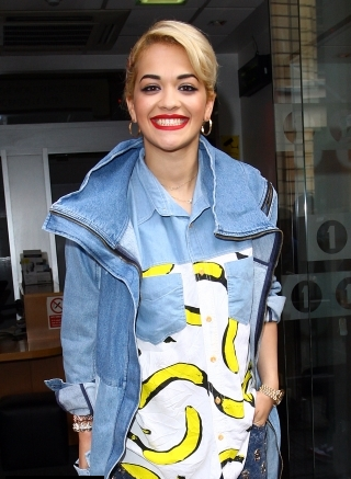  Rita Ora - At The Studios Of Radio 1 In 伦敦 - April 19th 2012