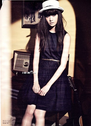 YoonA W Korea Magazine (March Issue)