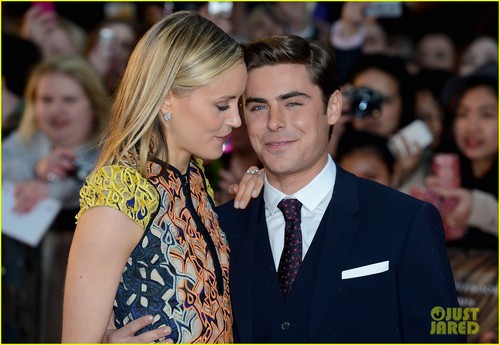  Zac Efron & Taylor Schilling: 'Lucky One' लंडन Premiere!