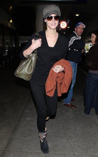  Ashley Greene at the Airport - 1 May 2012