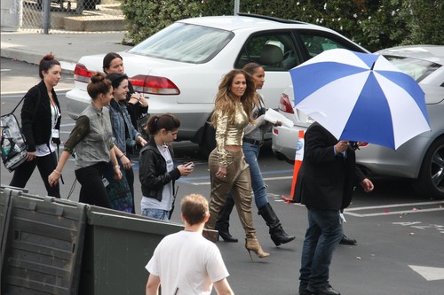 On The Set Of American Idol In West Hollywood [25 April 2012]