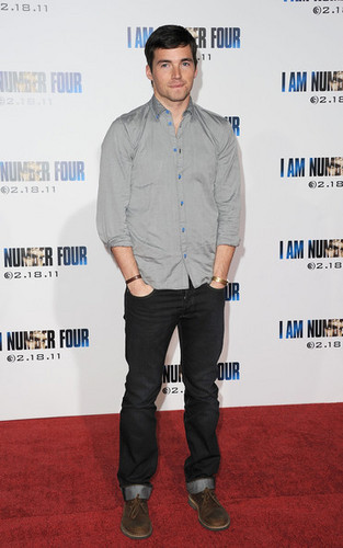Premiere Of DreamWorks Pictures' "I Am Number Four" - Arrivals