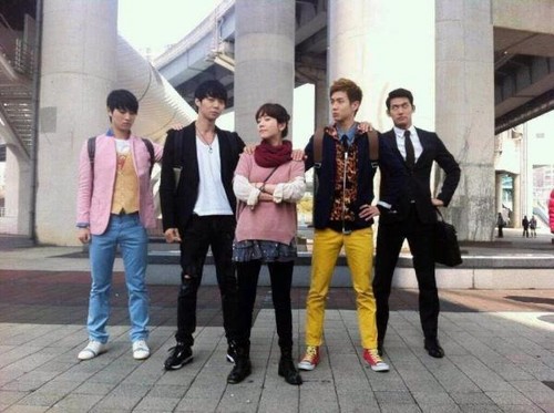  Rooftop Prince Cast