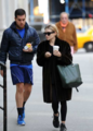 Ashley - Out and about, February 09, 2012 - mary-kate-and-ashley-olsen photo