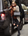 Ashley - Out and about in New York, December 17, 2011 - mary-kate-and-ashley-olsen photo