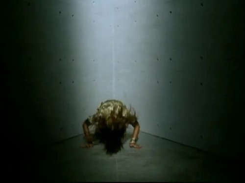 Beyoncé - Ring The Alarm (Screencaps)