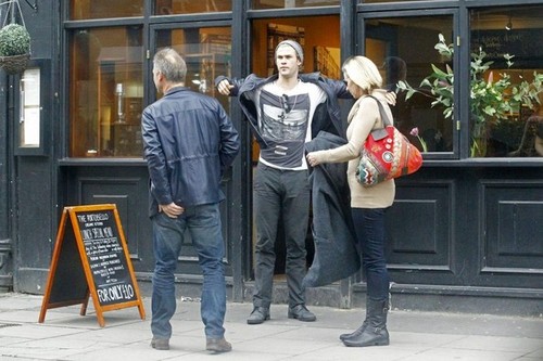 Chris Hemsworth and Parents in London