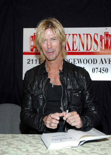 Duff McKagan Signs Copies Of "It's So Easy And Other Lies"
