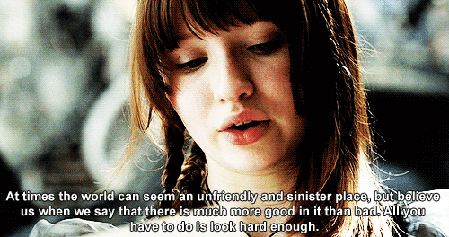  Emily Browning GIF