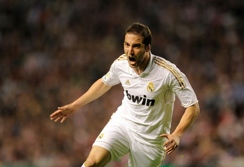  G. Higuain (Athletic - Real Madrid)