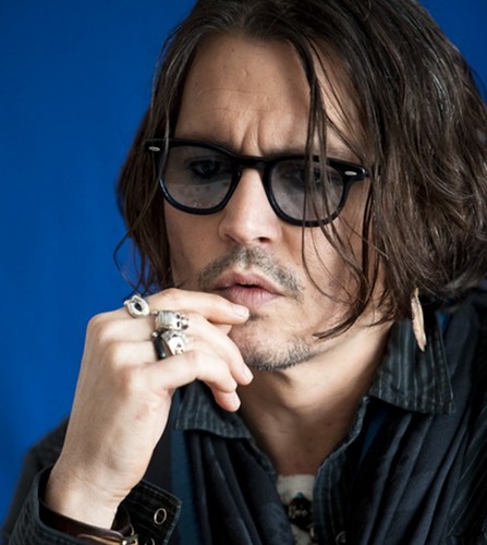  Johnny Depp(interview)of the film"Dark Shadows"in Los Angeles on April29.2012