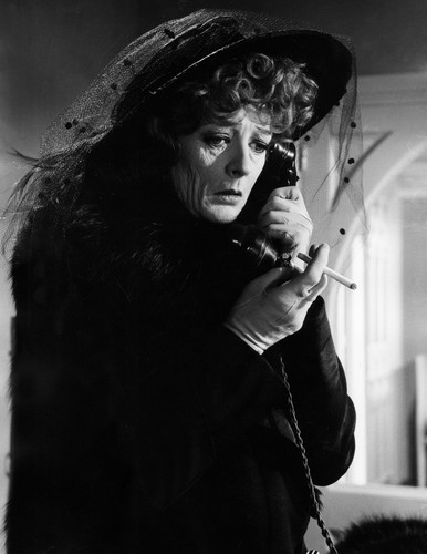  Maggie Smith (1972)