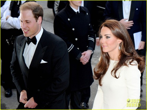  Prince William & Duchess Kate: Claridge's Couple