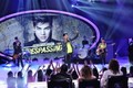 Adam Lambert on American Idol 5/17/12 - adam-lambert photo