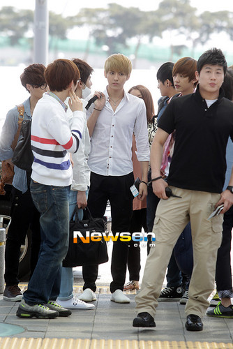  EXO-K & EXO-M at Incheon International Airport