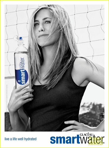  Jennifer Aniston: New smartwater Ads!
