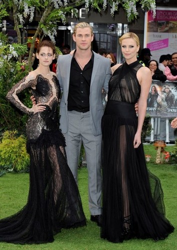  Premiere of 'Snow White and the Huntsman' in 伦敦