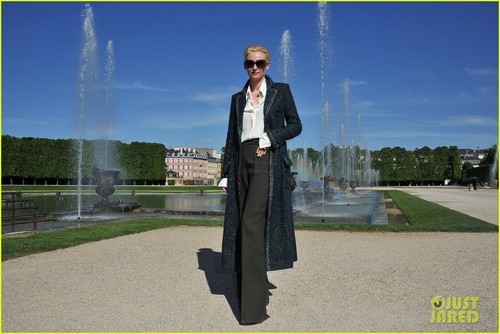 Tilda Swinton: Chanel Cruise Collection Show