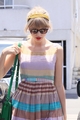 Arriving at Joan's on Third in Los Angeles - taylor-swift photo