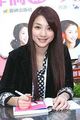 Beatrice Hsu -Hsü Wei-lun), (November 13, 1978 – January 28, 2007) - celebrities-who-died-young photo