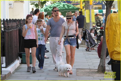 Jude Law: Primrose Hill Summer Festival Family