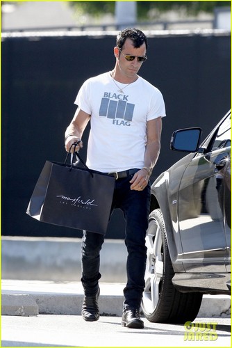  Justin Theroux: Maxfield Shopper!