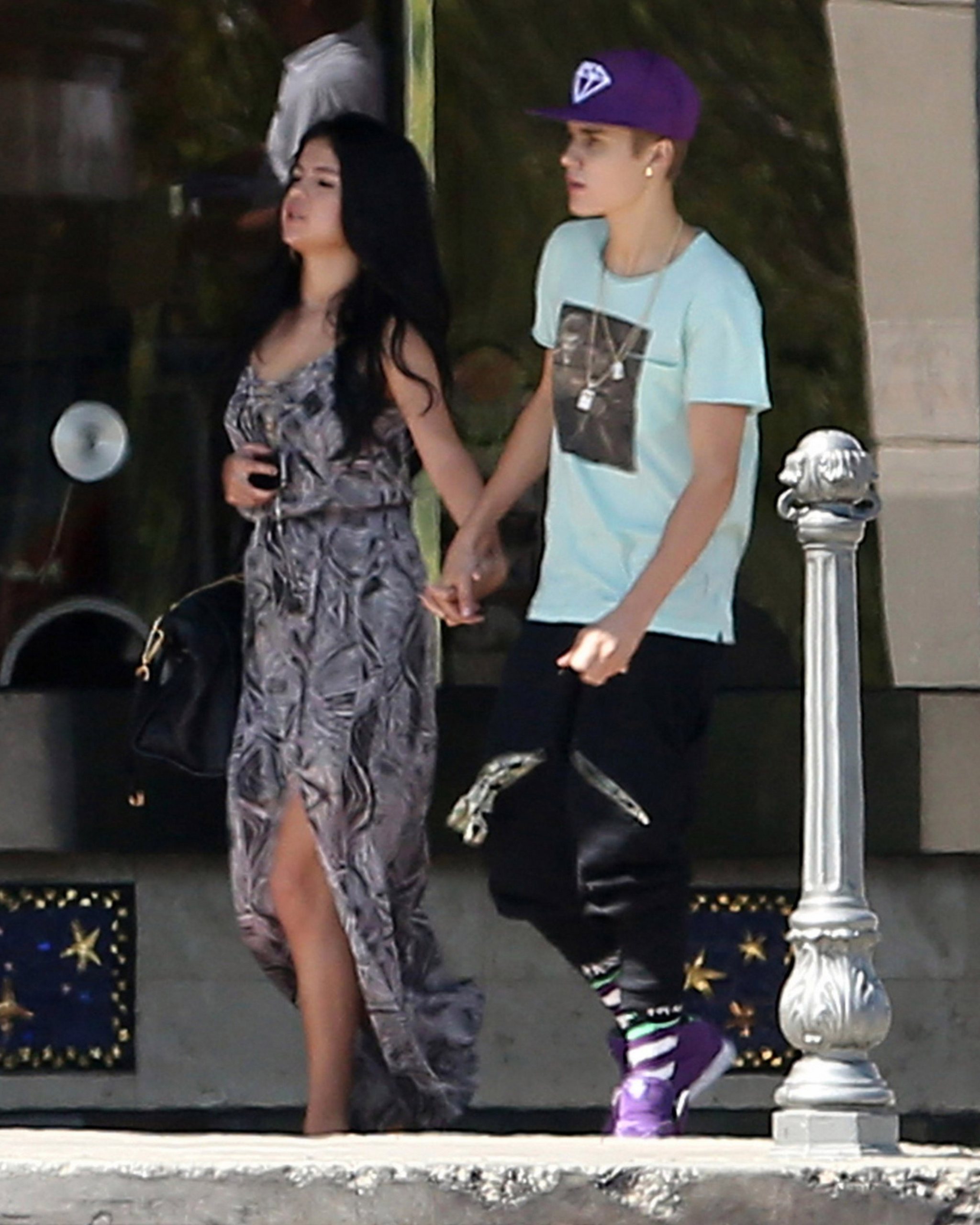 Justin with Selena today - Justin Bieber Photo (30965030) - Fanpop2048 x 2560