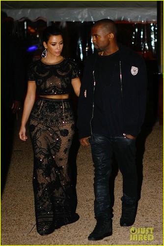  Kim Kardashian: Cannes Events with Kanye West!