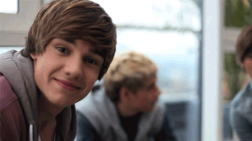 Liam Payne related pics <3