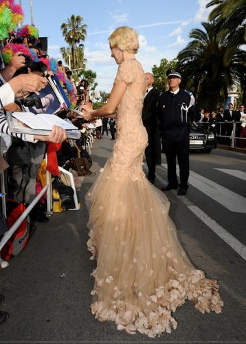 Naomi Watts - Cannes Madagascar 3 pemiere 2012