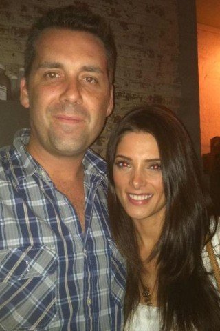 New Twitter pic - Ashley Hanging at the Garage in R’side, Jacksonville (May 21st)