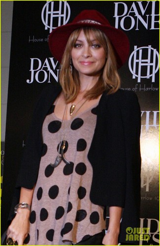  Nicole Richie: House of Harlow Collection Launch!