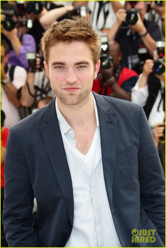  Robert Pattinson: 'Cosmopolis' photo Call!