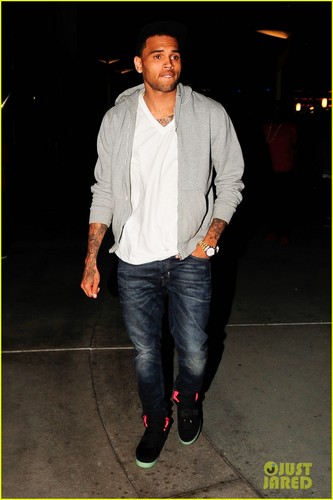  Chris Brown: 'I amor You, Team Breezy!'