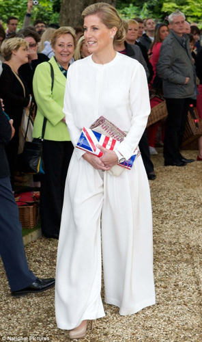 Countess Sophie before the Diamond Jubilee Concert