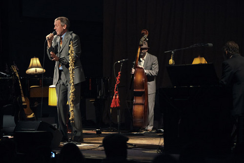  Hugh Laurie live at Jaqua コンサート Hall 5.31.12