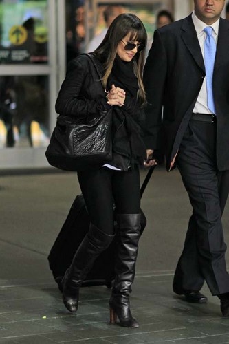  Lea At YVRr Airport - May 30, 2012
