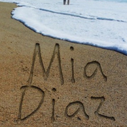  Mia Diaz picha