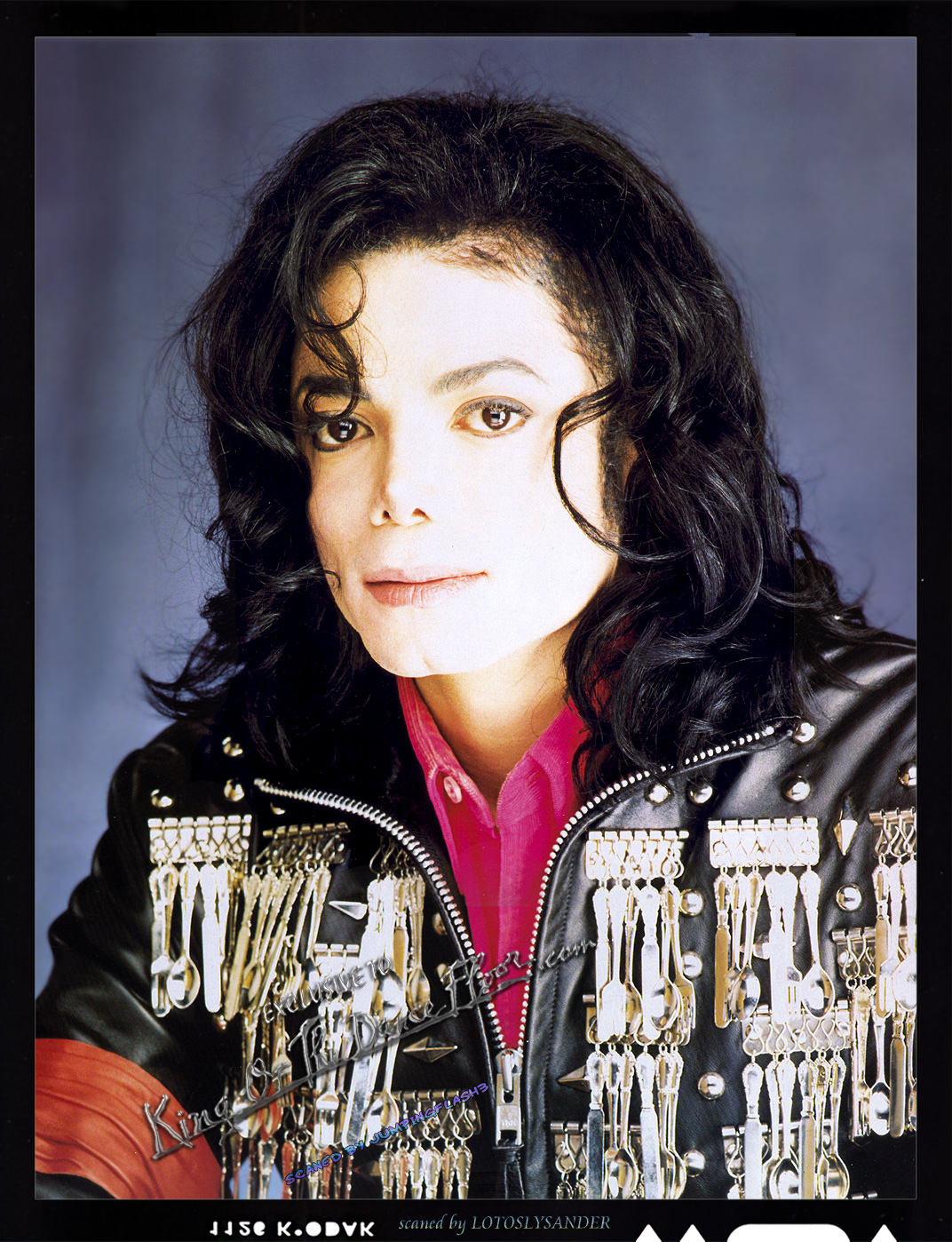 Michael-Jackson-Photoshoots-HQ-King-of-POP-michael-jackson-31018357-1072-1398.jpg