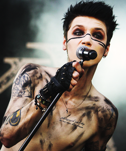 <3*<3*<3*<3*<3Andy<3*<3*<3*<3