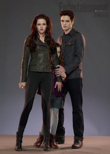 Bella, Edward, and Renesmee :D