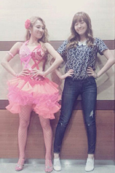  Hyoyeon & Jessica @ Dancing with Stars 2