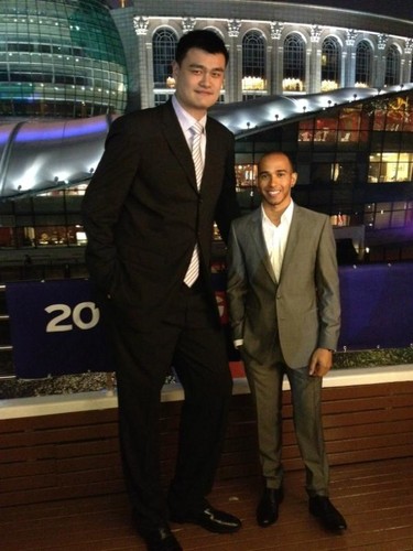Lewis & Yao Ming