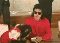 Michael Jackson does "SIT" in sign language to his pet Bubbles Jackson ♥♥ - michael-jackson photo