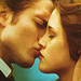 Edward & Bella - Kisses - twilight-series icon