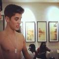 Justin Bieber shirtless  - justin-bieber photo