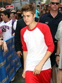 Justin outside the Late Show - justin-bieber photo