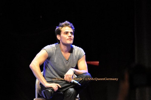 Paul Wesley at Bloody Diaries Convention