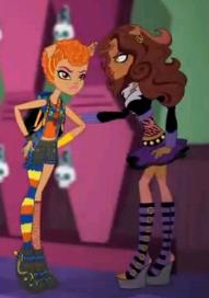 howleen_and_clawdeen_fighting